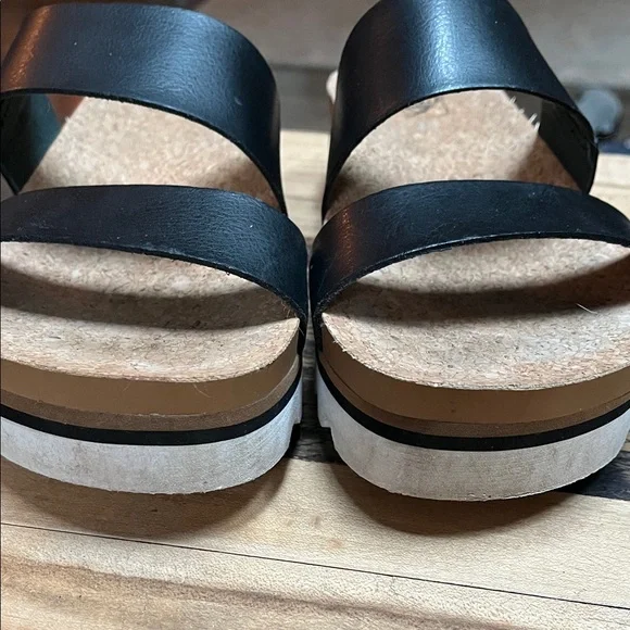 REEF Black Cork Footbed Sandals - Picture 5 of 7